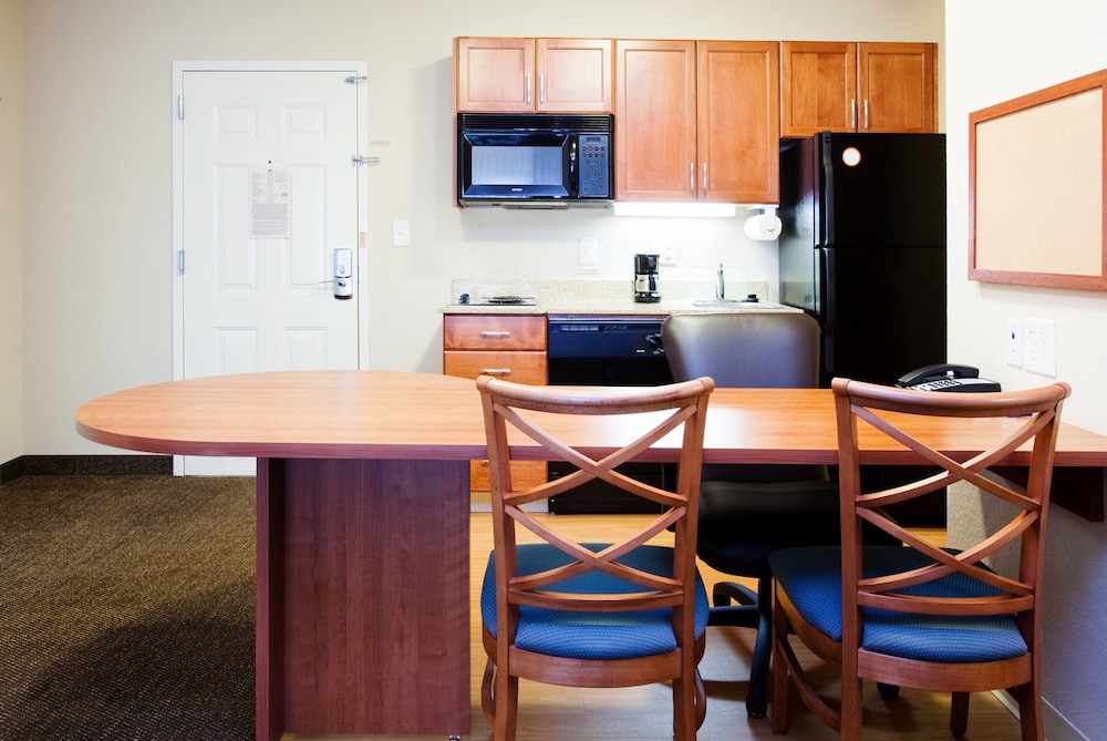 Candlewood Suites New Bern 59/75