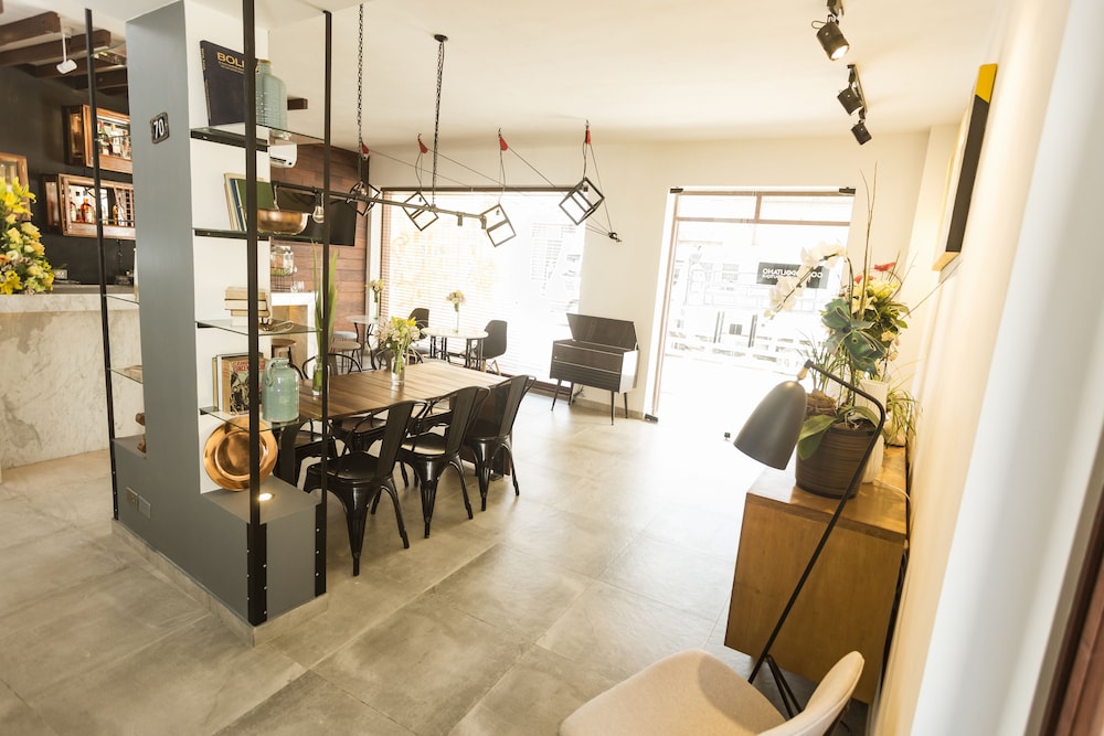 Cosmopolitano Hotel Boutique 34/50