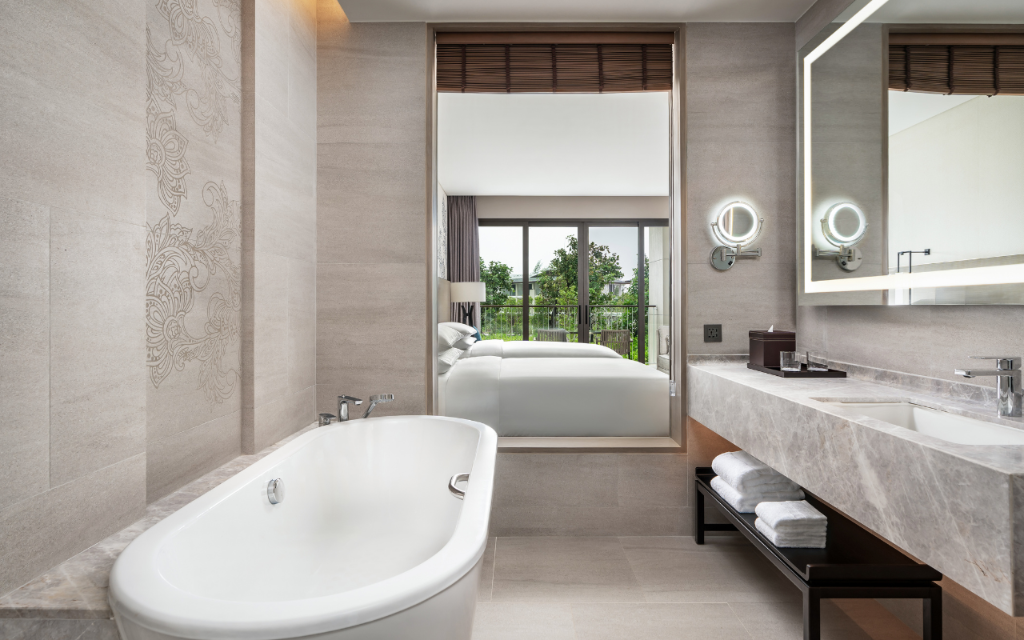 Guest Room, Deluxe, Twin Beds, Balcony, Pool Access, Khao Lak Marriott Beach Resort & Spa 2/2
