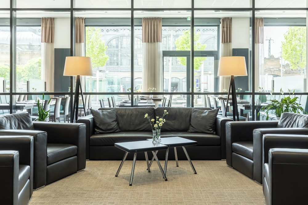 Intercityhotel Dresden 33/59
