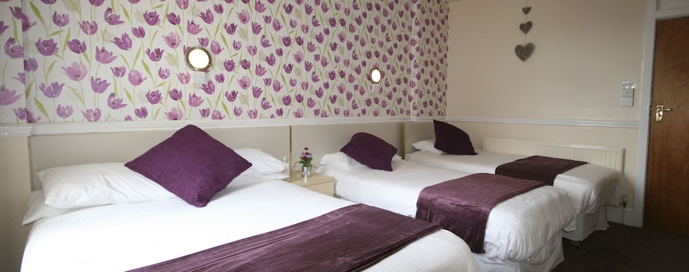 Blenheim Mount Hotel 9/50