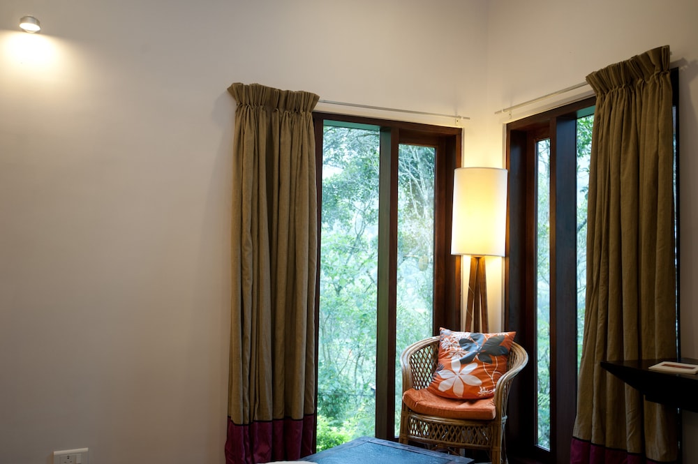 Niraamaya Retreats Cardamum Club 14/36