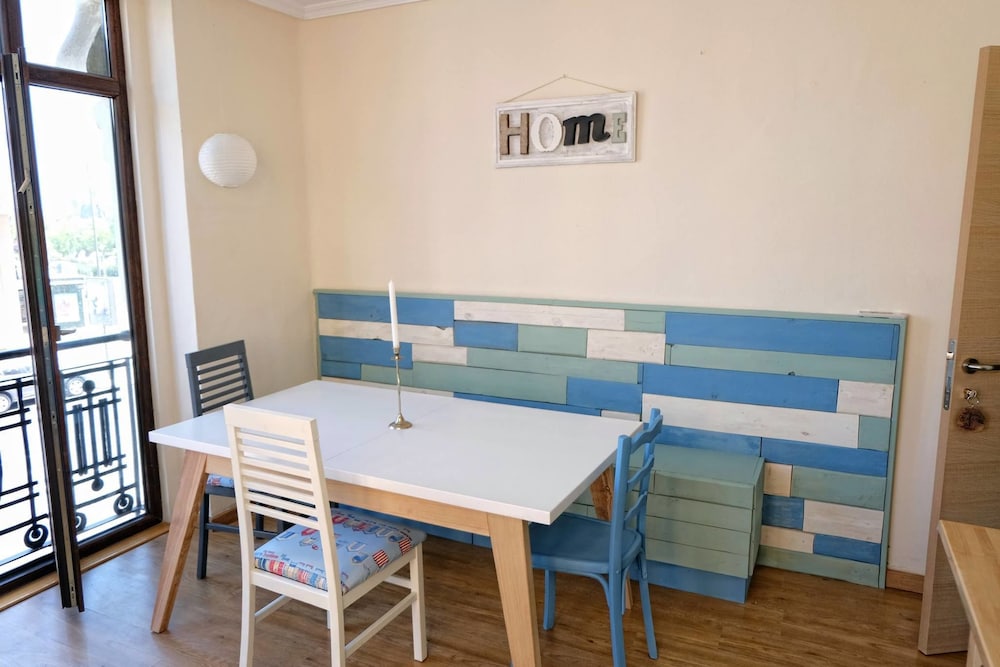 Hostal Balcon Al Mar 35/63