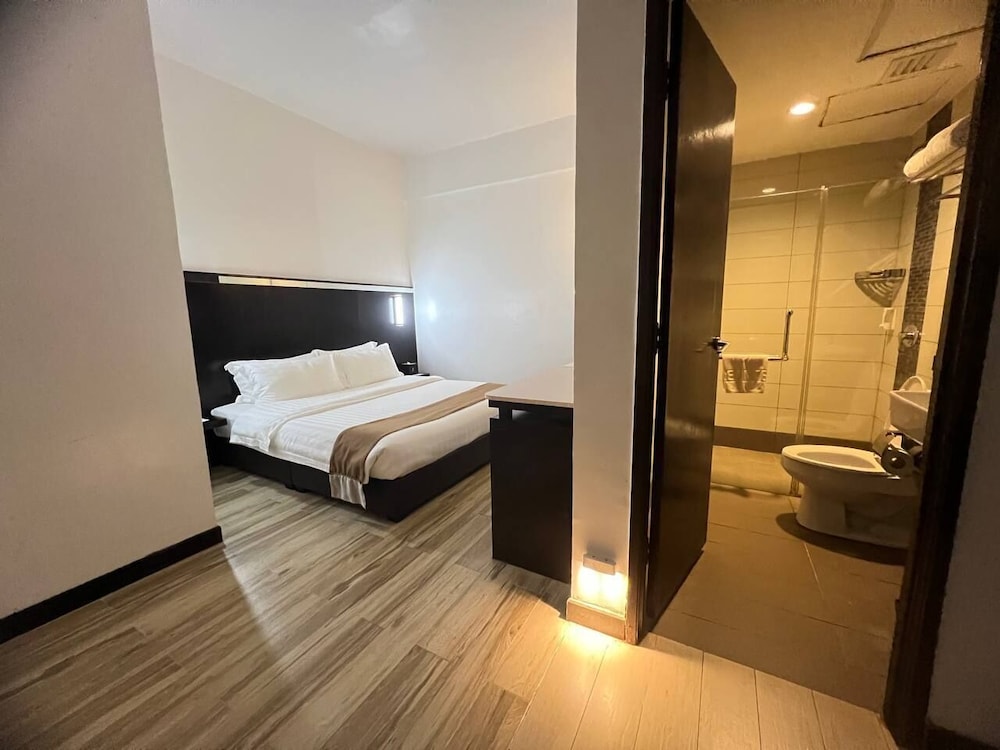 Dreamtel Kota Kinabalu 22/39