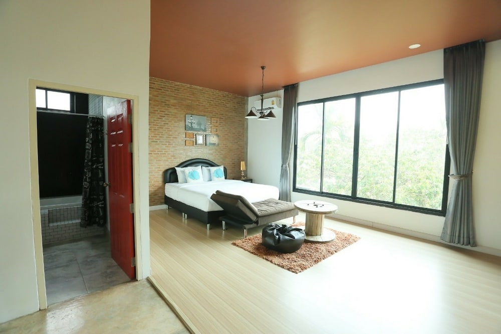 Manonnee Bed & Breakfast 45/76