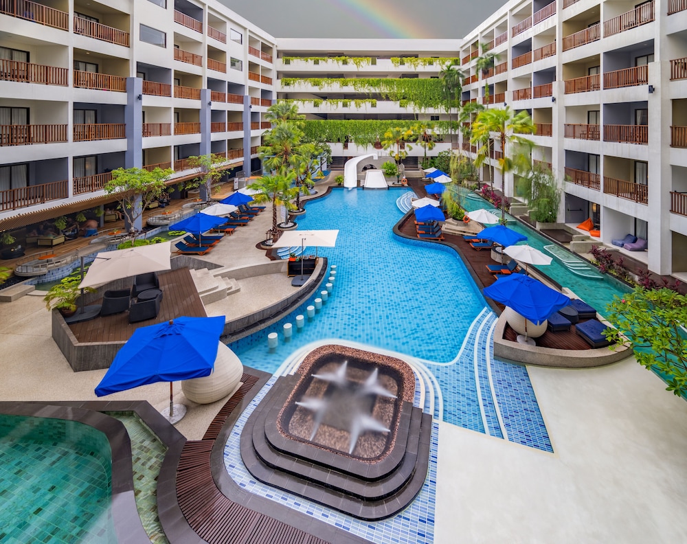 Deevana Plaza Phuket Patong 65/73