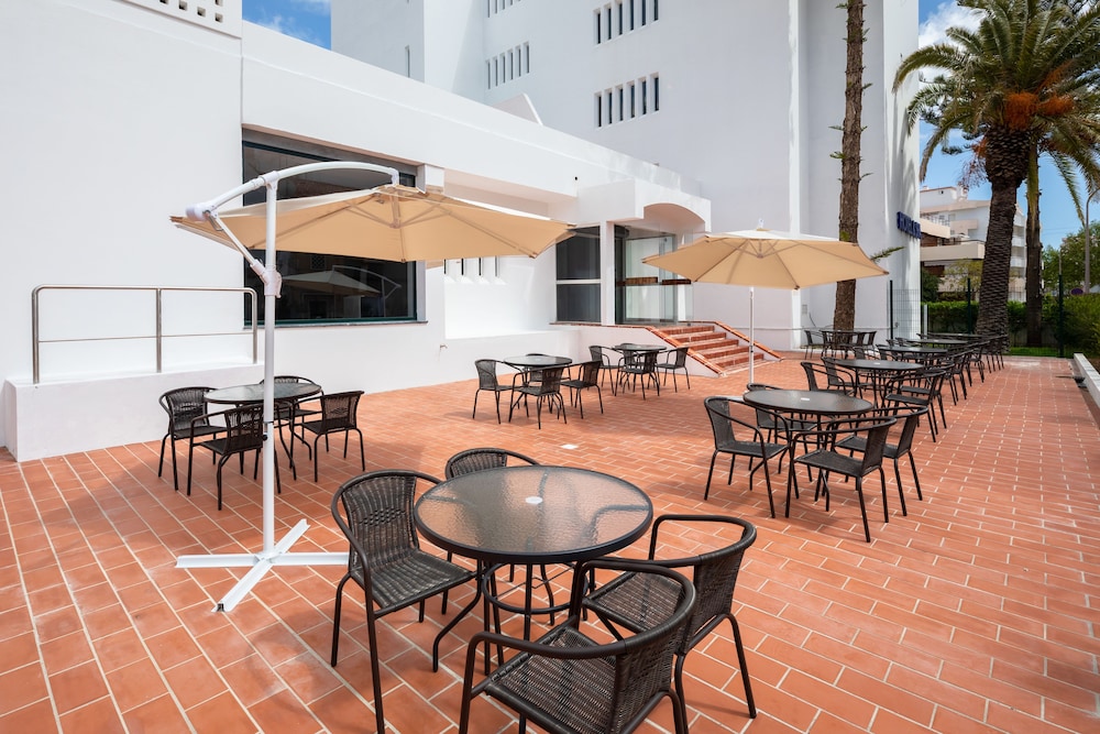 Hotel Navegadores 40/56