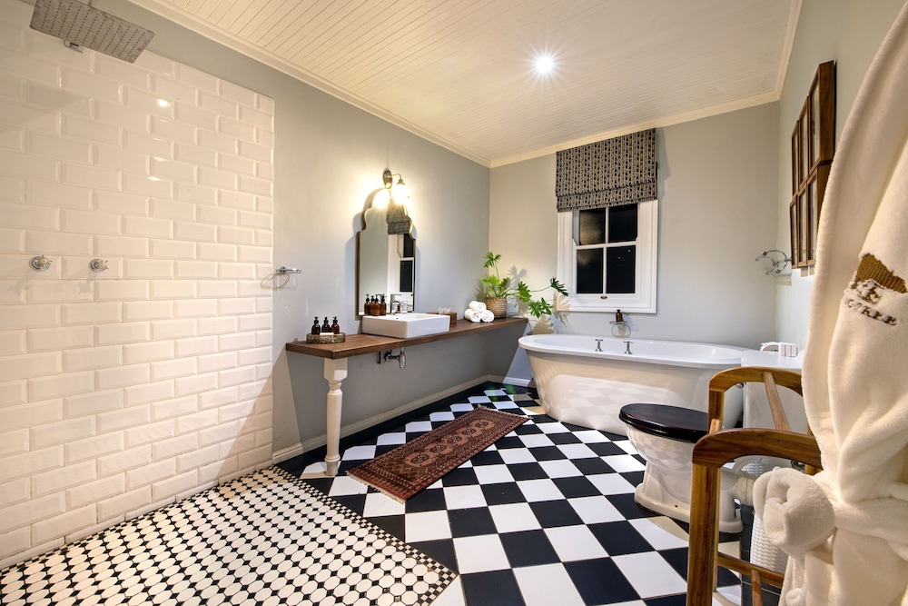 Camp Figtree 25/40