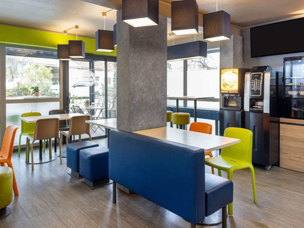 Ibis Budget Carcassonne La Cite 48/62