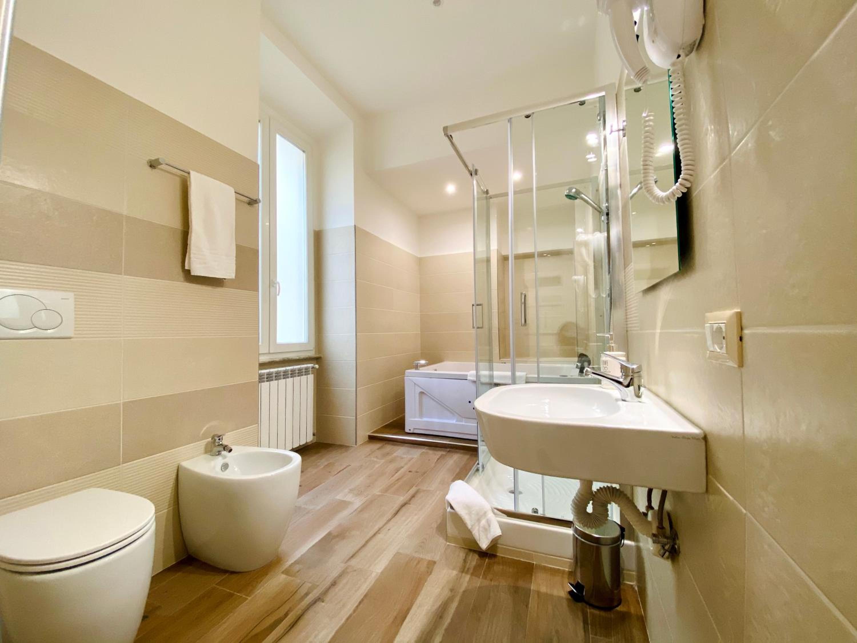 Hotelier 51 14/15