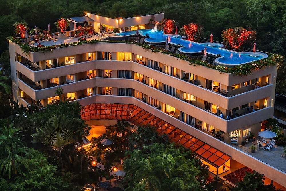 Pacific Club Resort 2/75