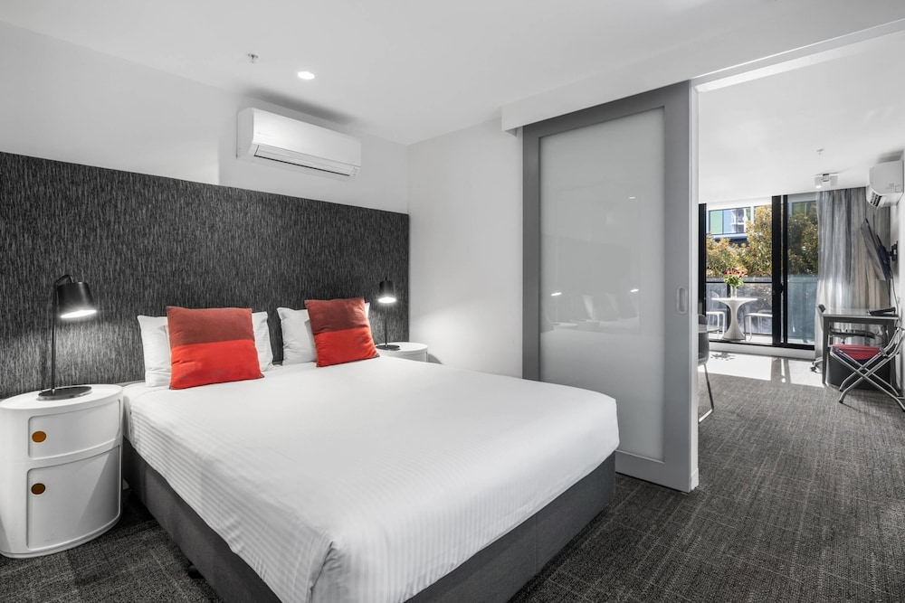 MainStay Suites Abbotsford 23/58