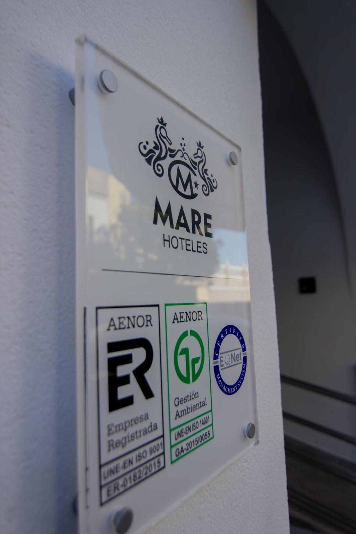 Hotel Isla Menor 40/56