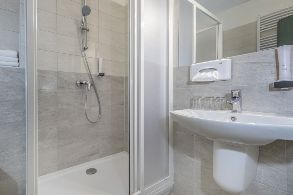 Corvin Hotel Budapest Corvin Wing 13/14