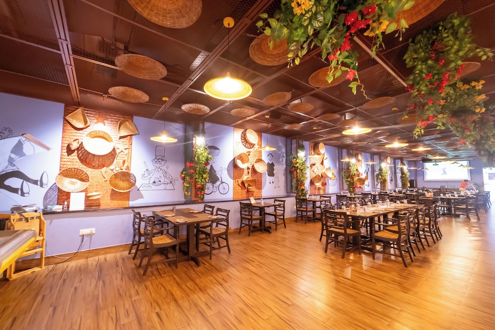 Essentia Premier Hotel Chennai 20/32