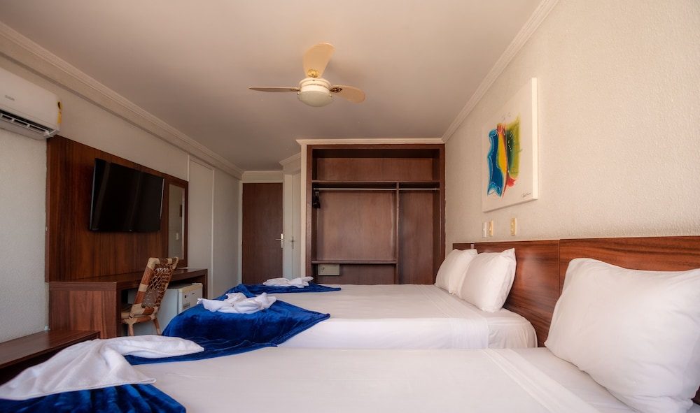 APARTMENT, 1 DOUBLE AND 1 SINGLE BED