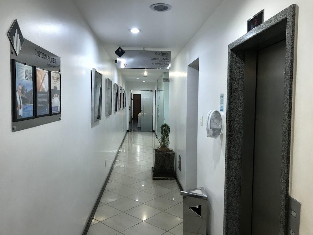 Camacari Plaza Hotel 20/72