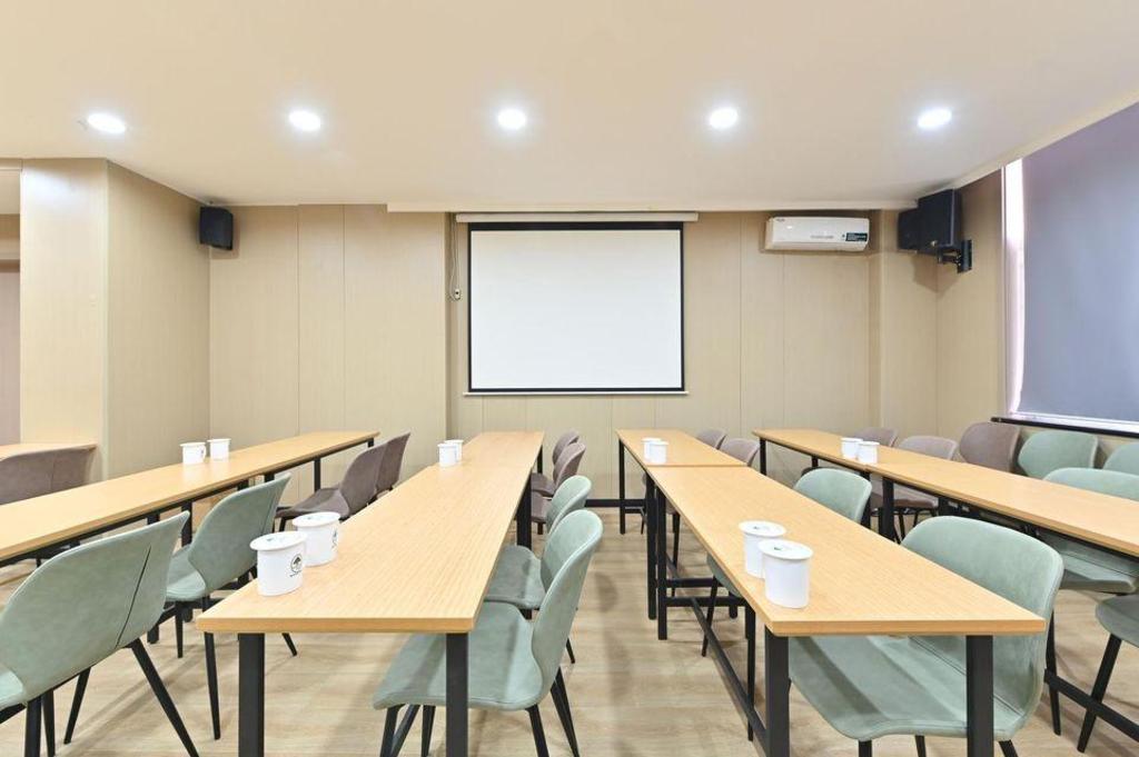 GreenTree Inn Langfang Bazhou City Shengfang Town International Furniture City Hotel 20/26