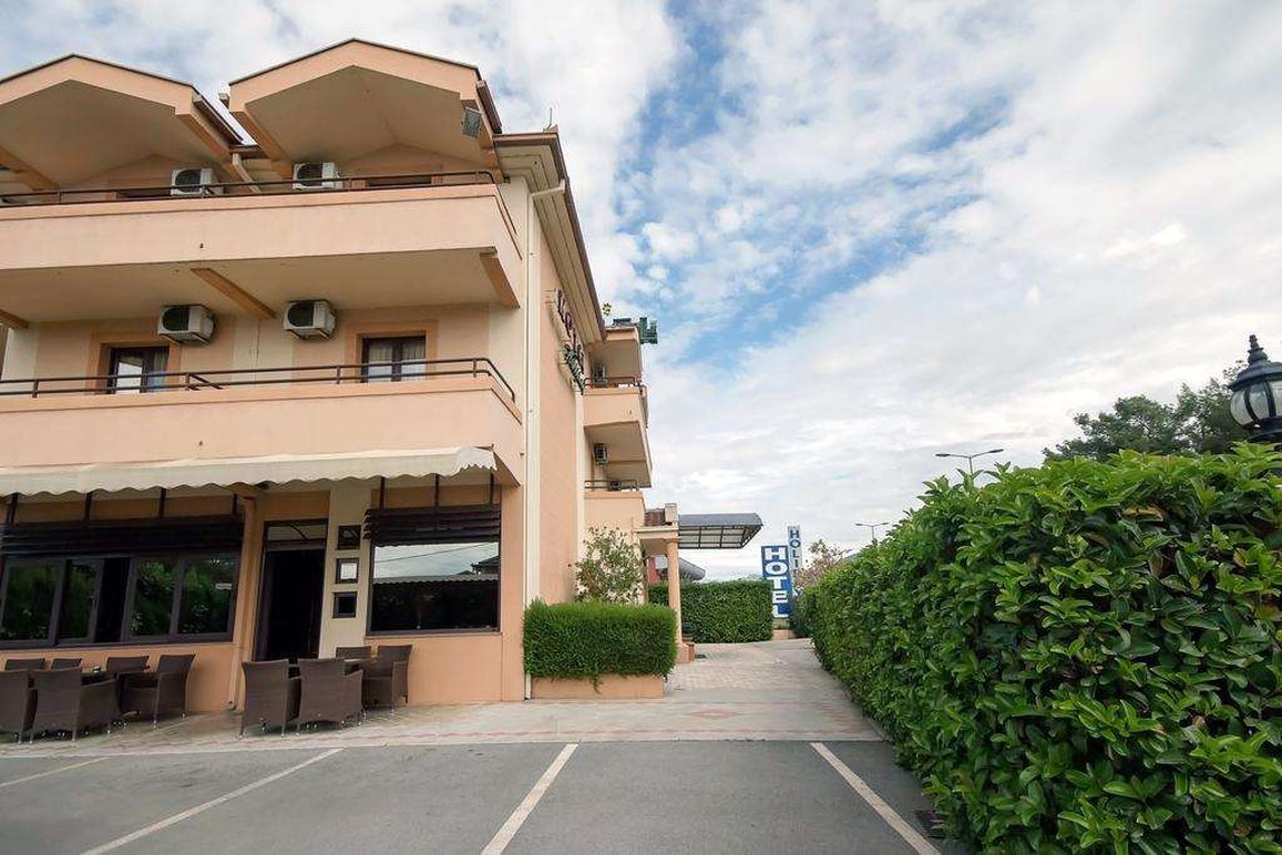 Hotel Holiday in PODGORICA