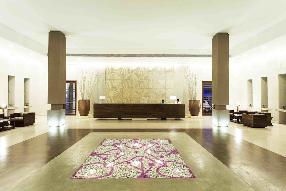 Lobby at Amaya Beach Passikudah, PASSEKUDAH