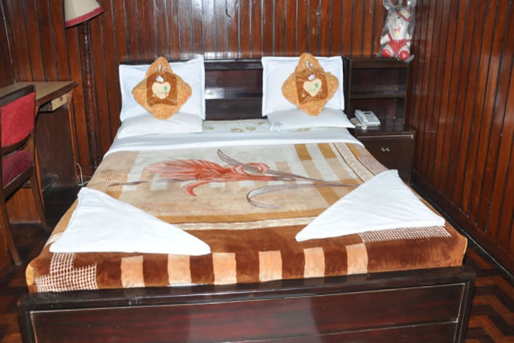 Hotel Atithi 8/8