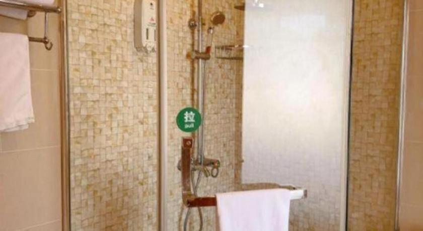 GreenTree Inn ShangHai Fengxian District XiaoTang Road Hotel 50/50