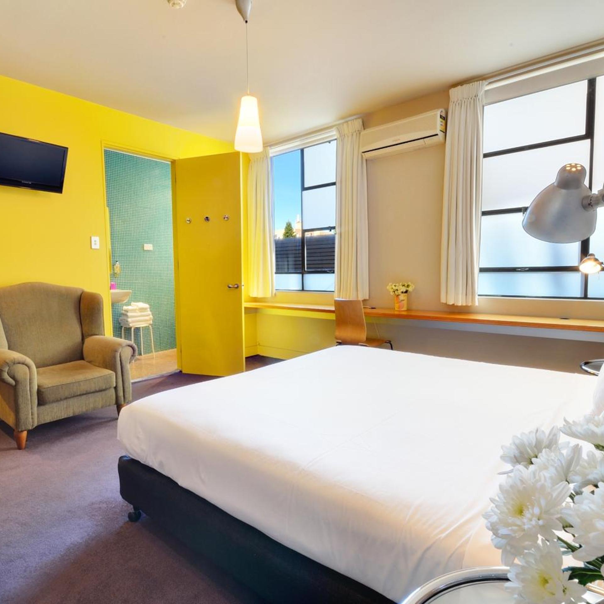 Room, King Bed