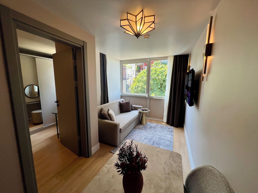 Weingart Suites Hotel 19/58