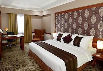 Abadi Suite Hotel and Tower 11/27