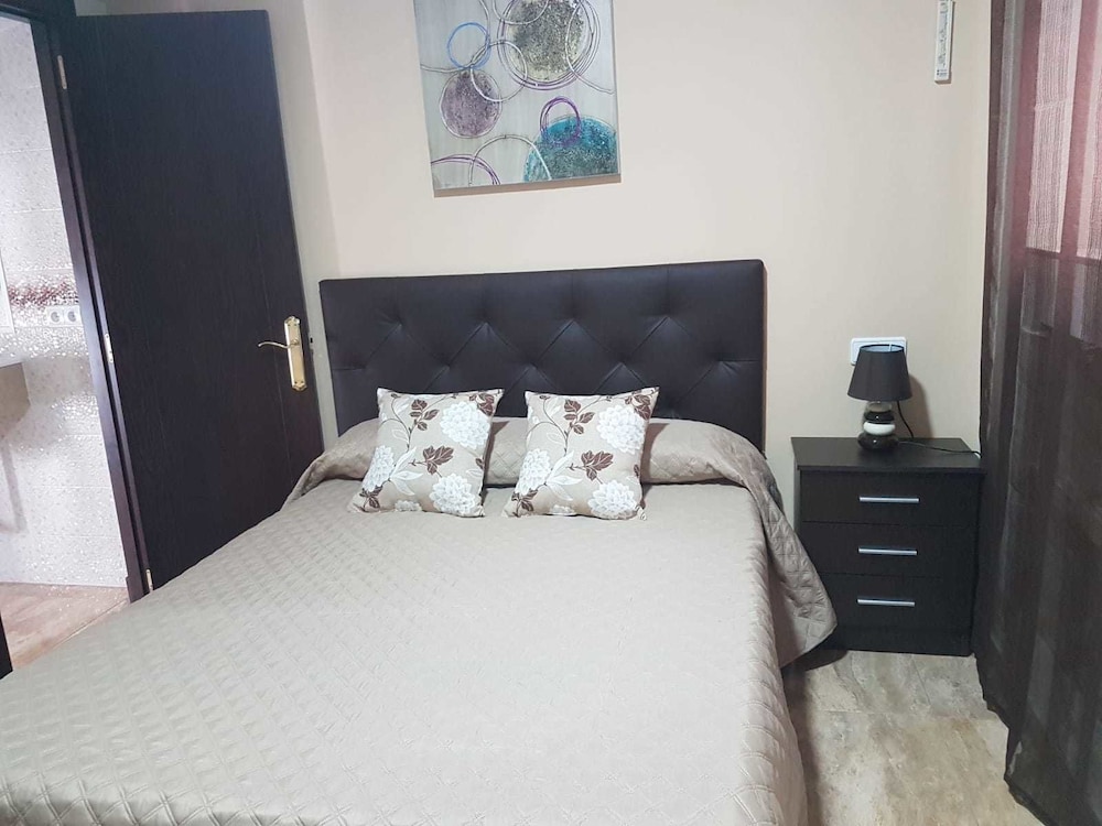 Hostal Malaga 19/50