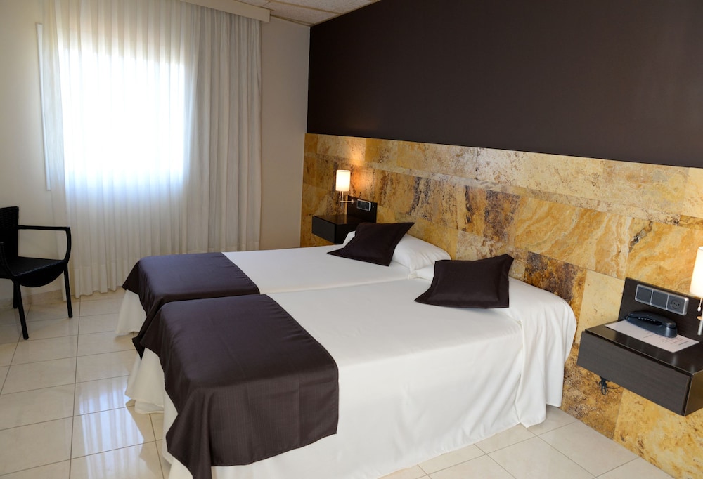 Hotel Pinar del Mar 9/32
