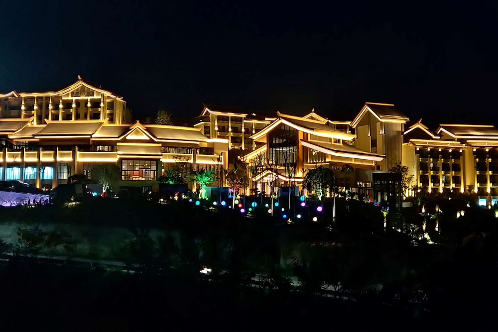 Wyndham Fengqing Resort 30/34