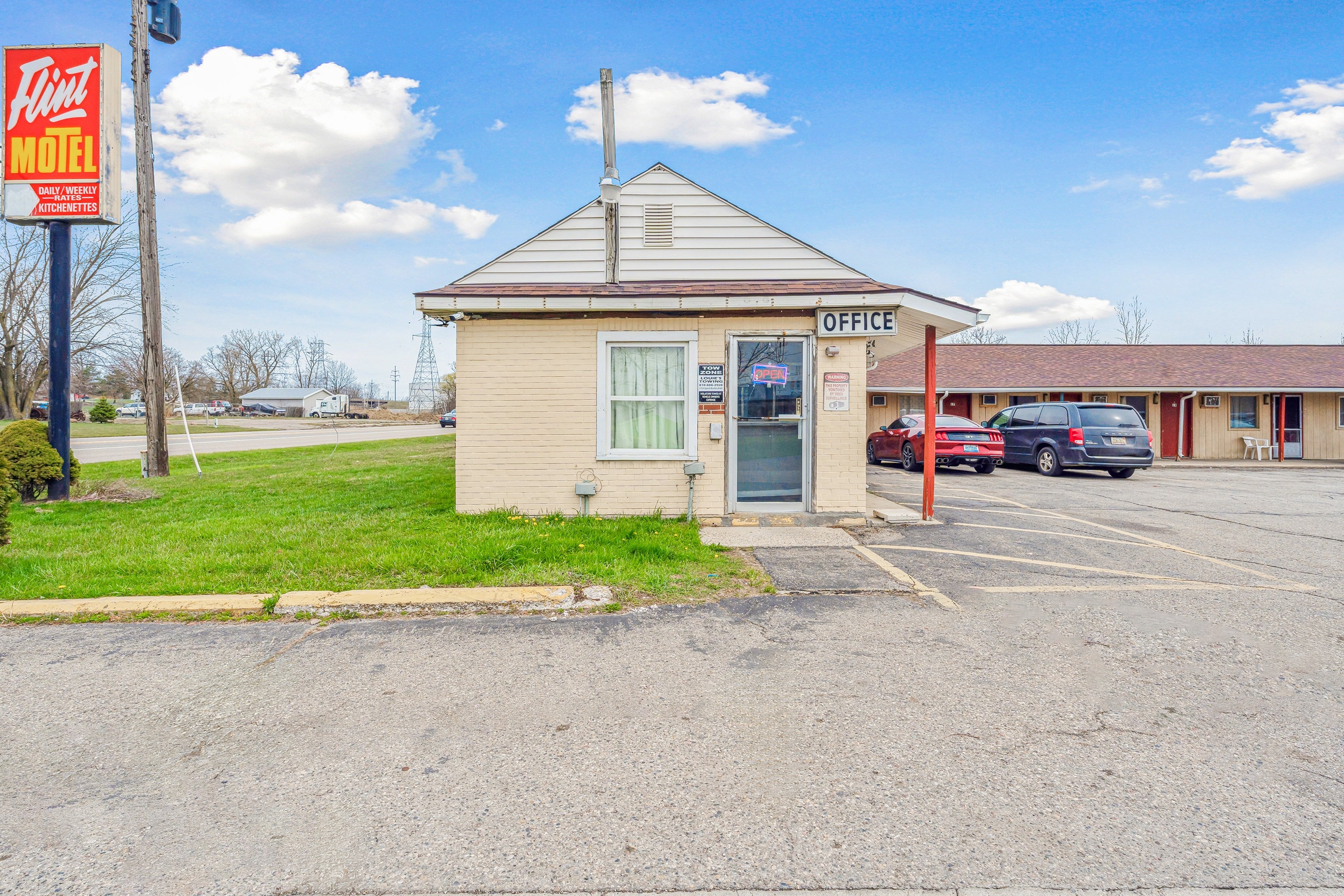 Flint Motel by OYO MI Near I-475 59/70