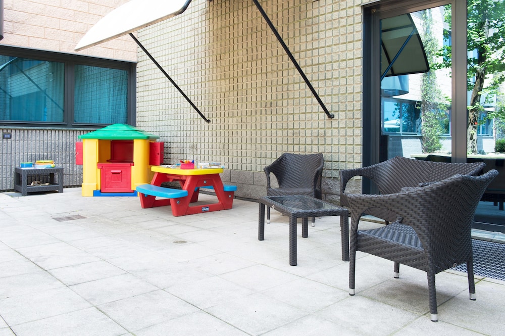 AIRPORT HOTEL BERGAMO 38/42