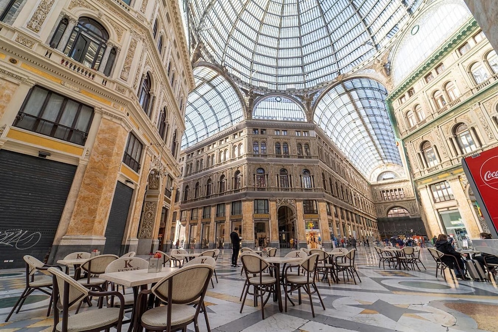 B&B Le 4 Stagioni Dante's Suites 48/50