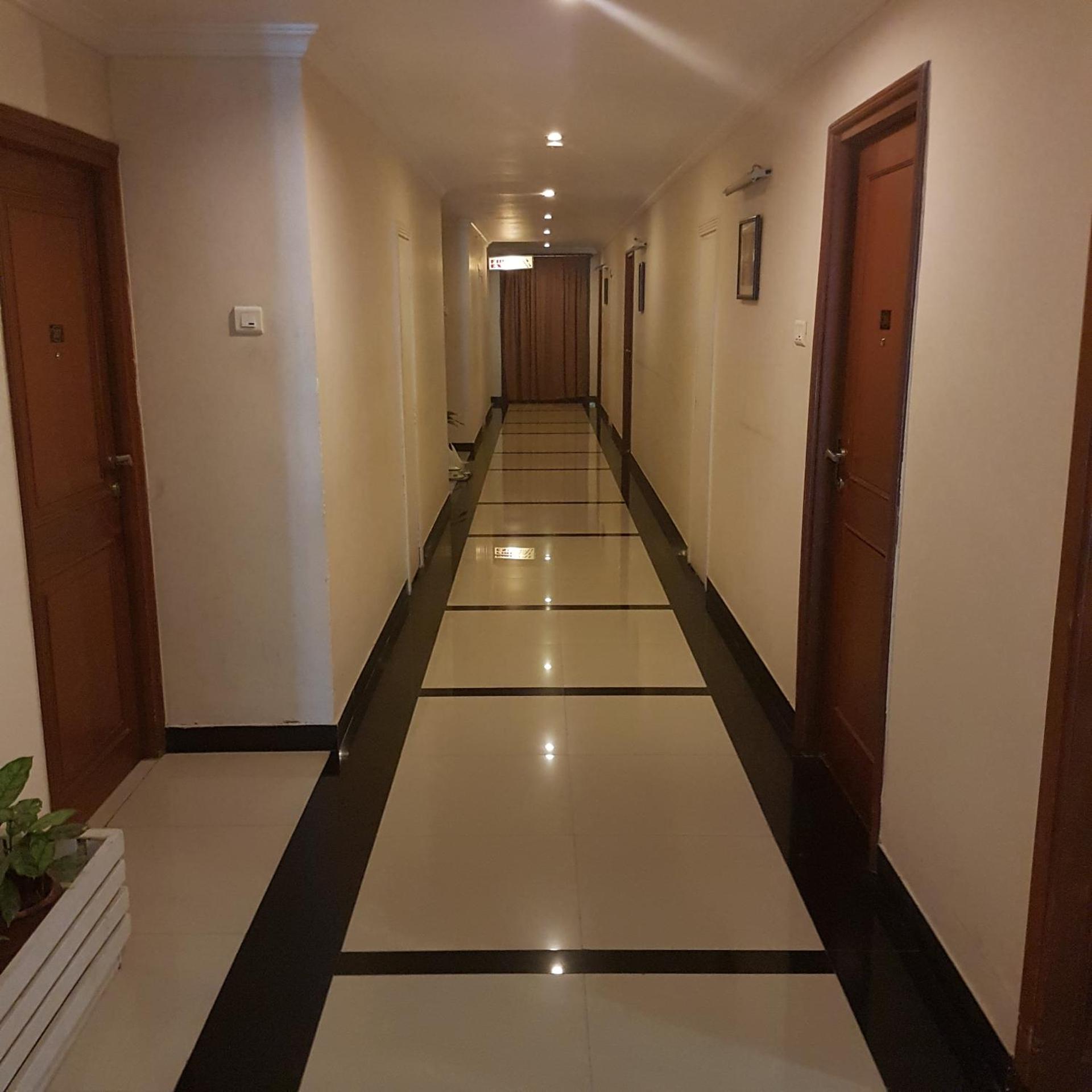 BREEZE RESIDENCY 31/55