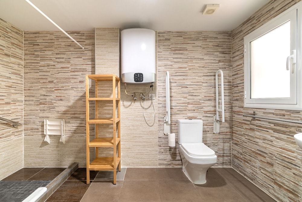 Laramond Barcelona Rooms 47/58