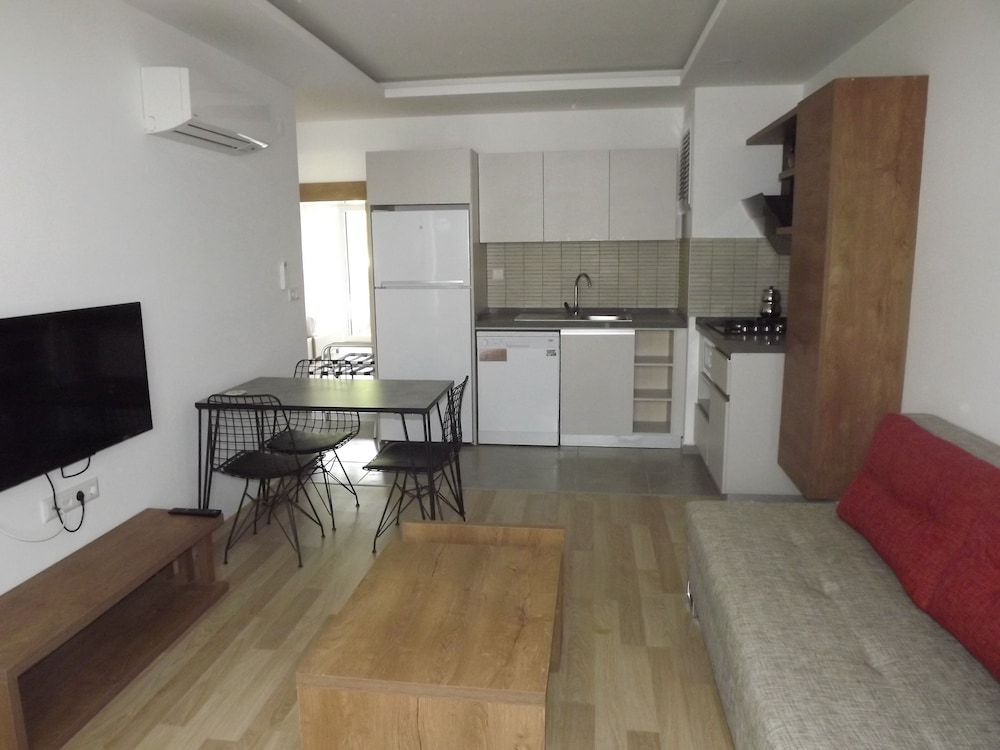 Opus Apart Hotel 43/63