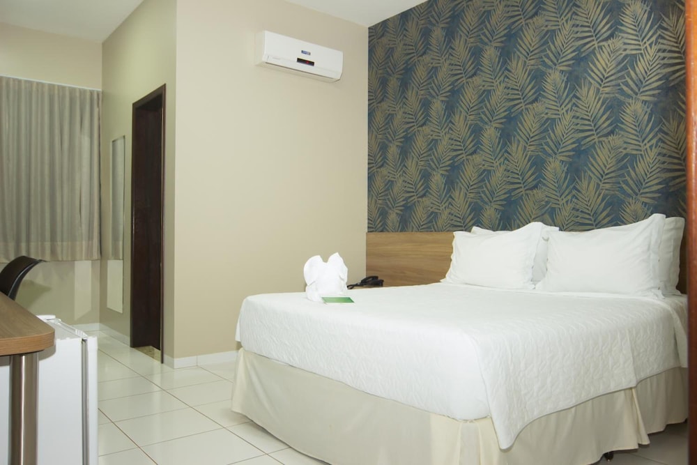 HOTEL MANDINO 12/66