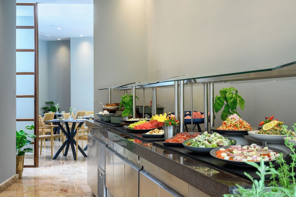 Elisso Hotel 26/50