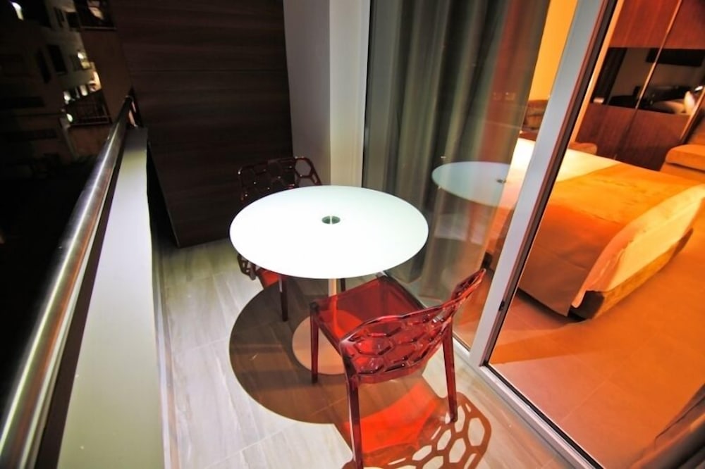 Achilleos City Hotel 26/46