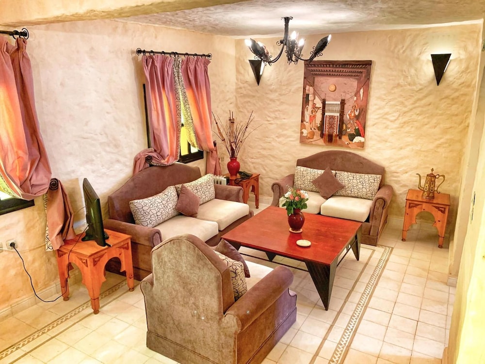 Riad Al Madina Hotel 52/71