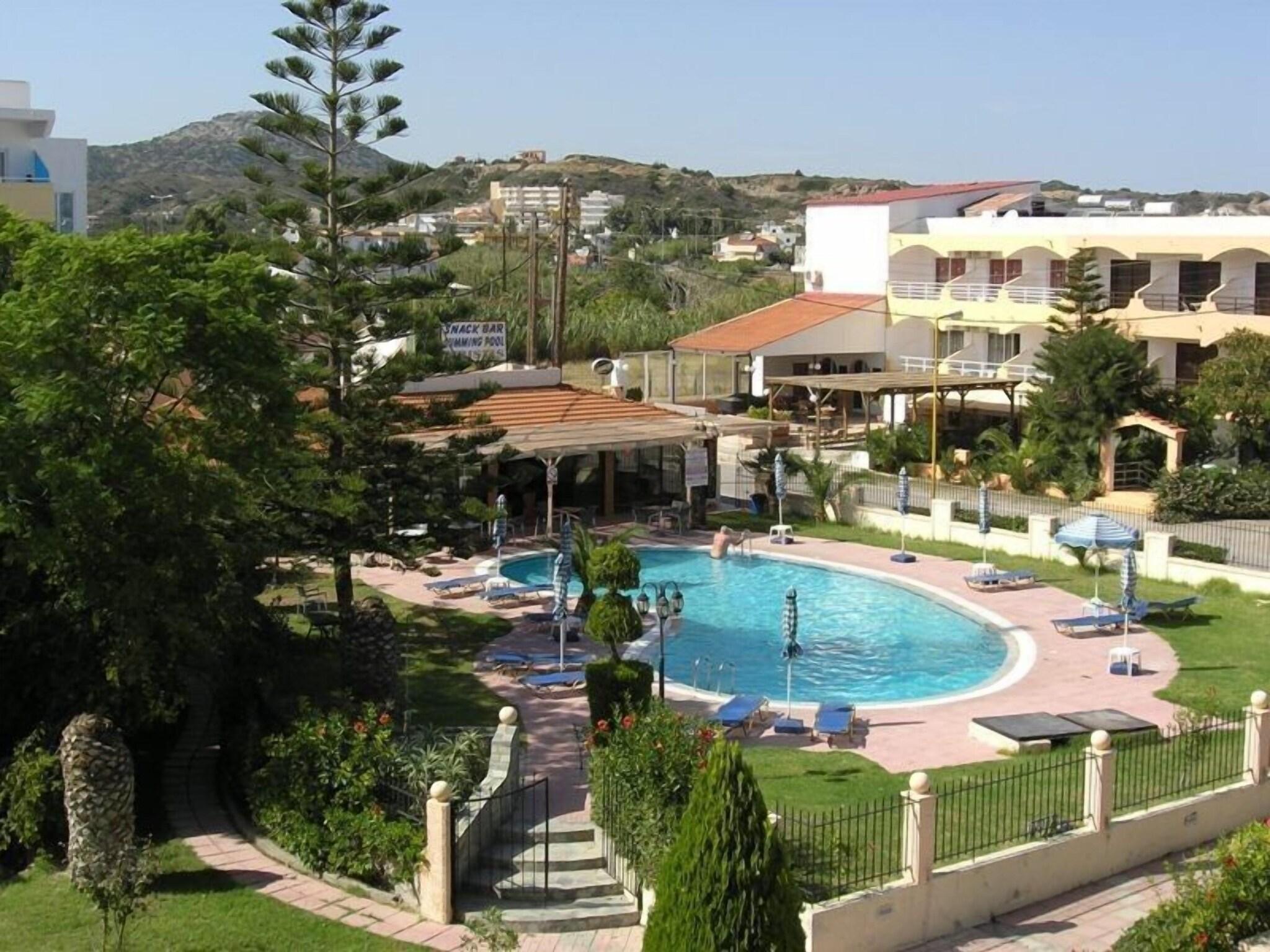 Casa Lyristis (ex Lyristis Apartments Plus) 33/37