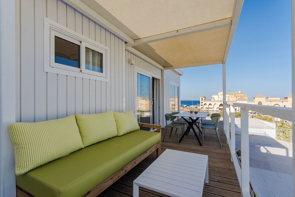 Costa del Sol Glamping Village 31/50