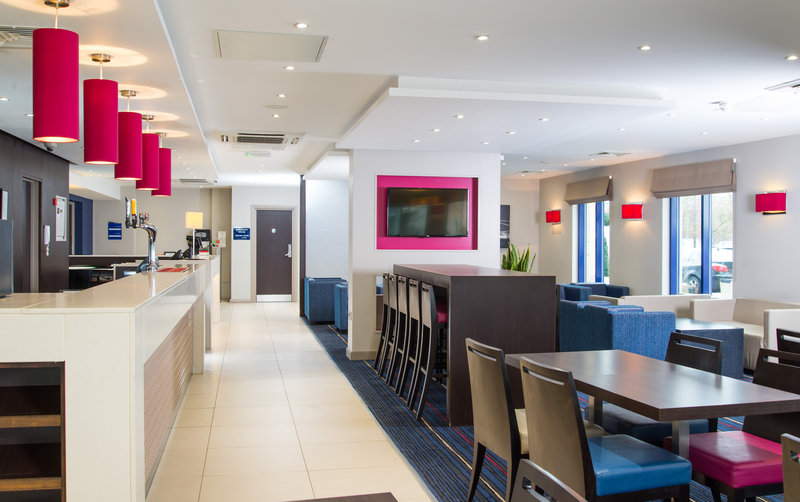Holiday Inn Express London Wandsworth 18/32