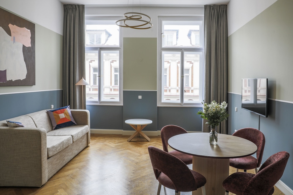 Numa I Flow Rooms & Apartments 52/67