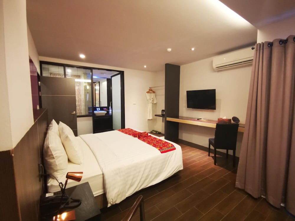 Mandy Nok Hotel 27/46