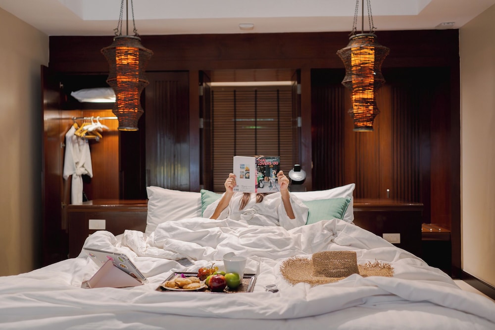 Paradox Resort Phuket 71/79