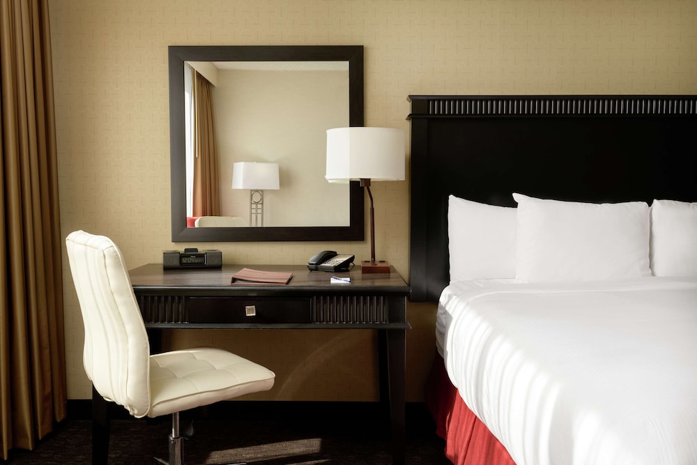 DoubleTree by Hilton Hotel Los Angeles Downtown 18/79