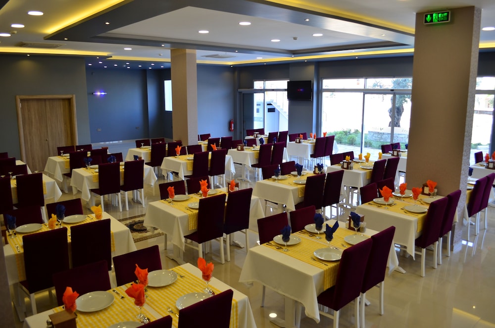Ayvalik Elisa Otel 18/27